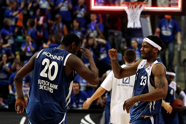 在接受采访 在接受采访