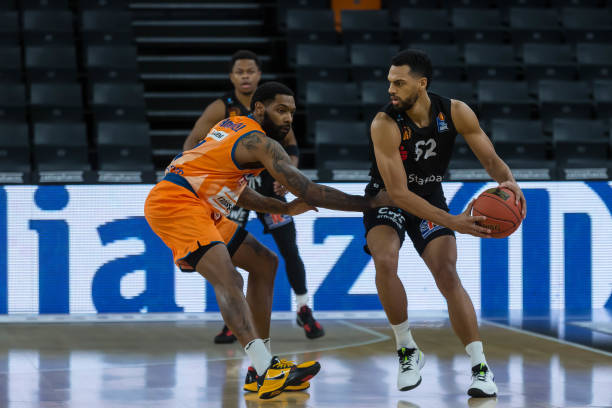 继续在未来 继续在未来