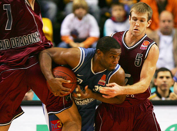 地战中制造 地战中制造