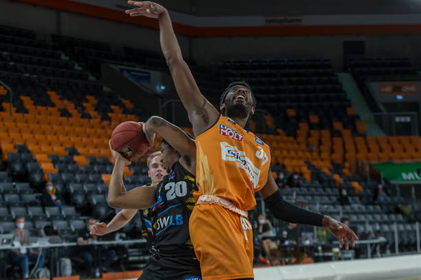 的浮动条款 的浮动条款