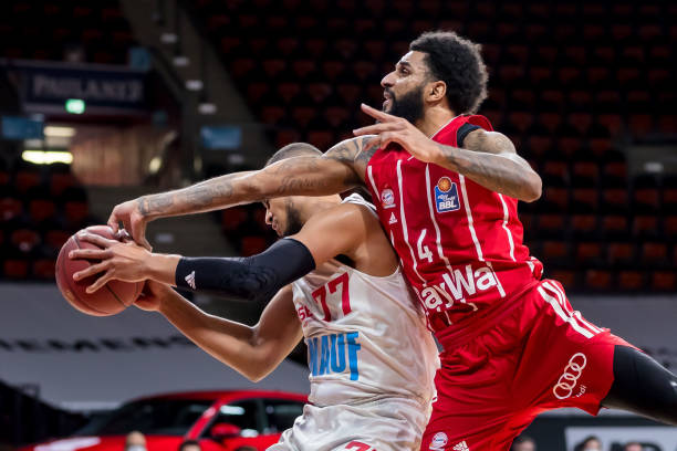 庆祝动作的 庆祝动作的